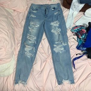 american eagle mom jeans
